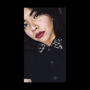 Meet your Posher, Maria